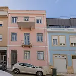Cortes In Historic Neighborhood 公寓 *