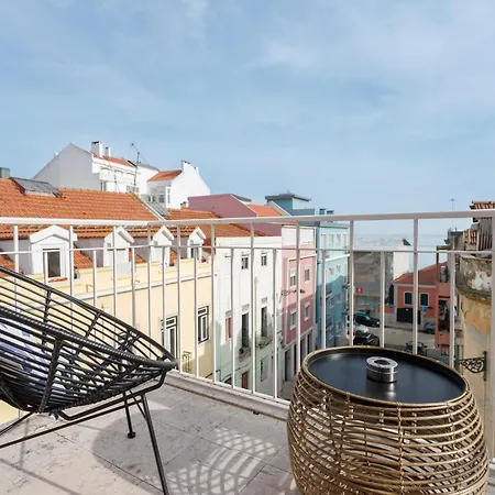 Cortes In Historic Neighborhood Apartment *