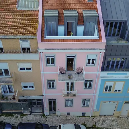 Cortes In Historic Neighborhood Apartamento Lisboa