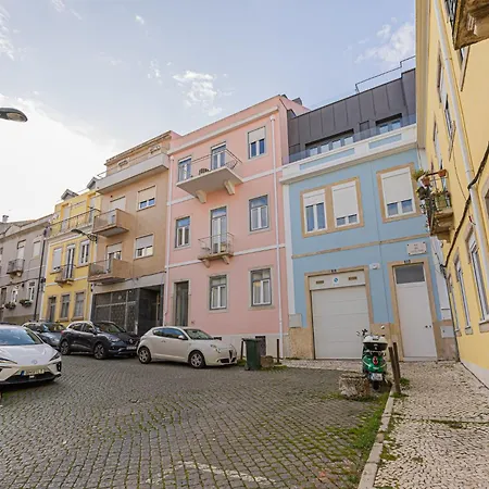 Apartamento Cortes In Historic Neighborhood