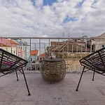Apartman Cortes In Historic Neighborhood *