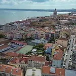 Apartman Cortes In Historic Neighborhood *