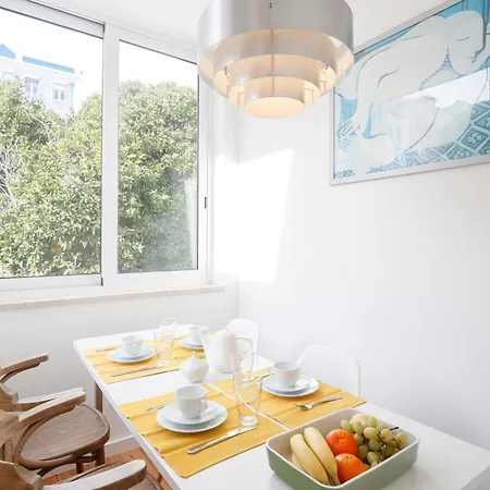 Appartement Cortes In Historic Neighborhood