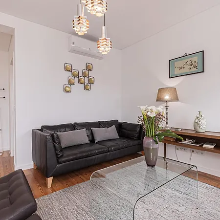 Cortes In Historic Neighborhood Апартаменты