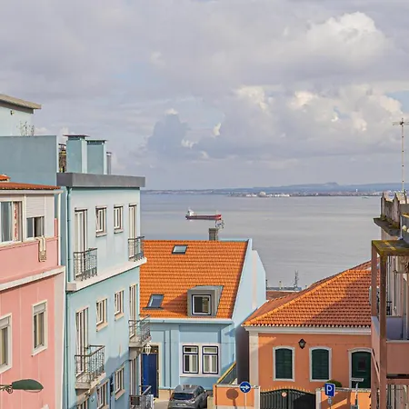 Апартаменты Cortes In Historic Neighborhood