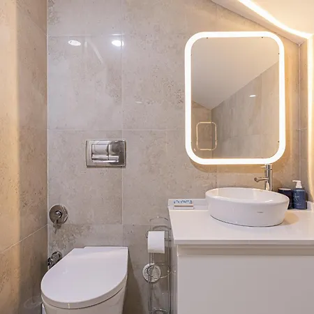 Апартаменты Cortes In Historic Neighborhood